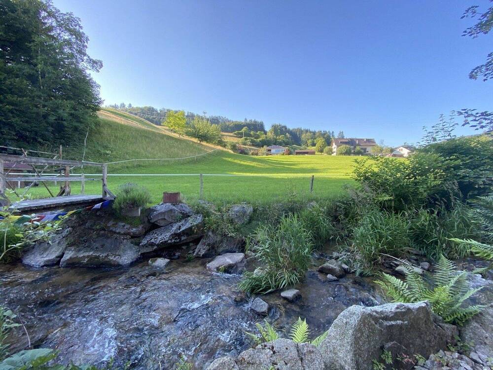 Thumbnail-Ein- bis Zweifamilienhaus im Grünen