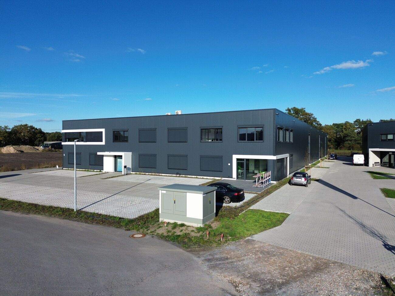 Thumbnail-Gewerbestandort mit hochmoderner Technik, Kreativflächen und nachhaltigem Energiekonzept!