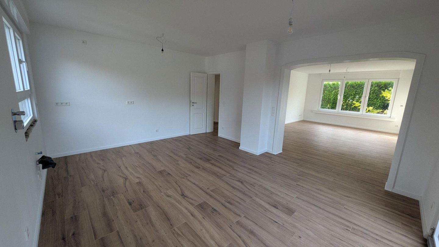 Thumbnail-Erstbezug der Extraklasse - Garten, Terrassen & Bürofläche