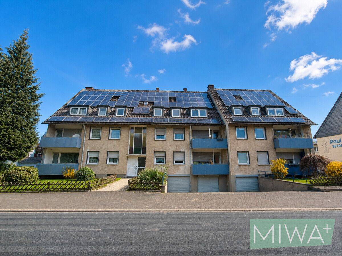 Thumbnail-Mehrfamilienhaus-Ensemble mit PV - attraktives Investment mit steuerlichen Vorteilen