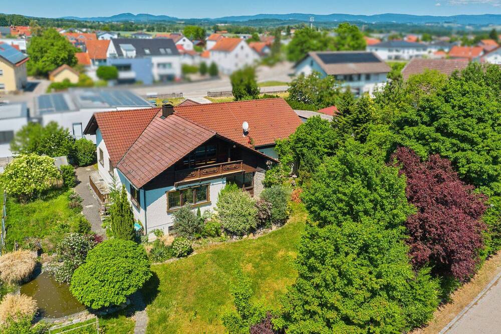 Thumbnail-IHRE CHANCE - 1682 m² im Herzen von Parkstetten mit TOP Ein-Zweifamilienhaus