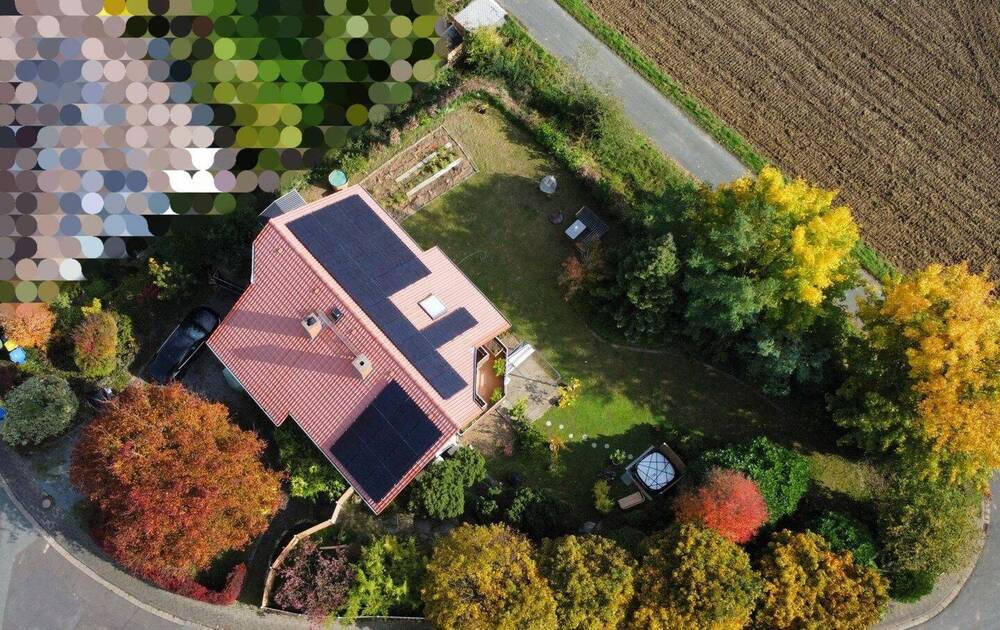 Thumbnail-Ihr modernisiertes Smart-Home-Refugium: Panorama-Feldlage & hohe Energie-Unabhängigkeit