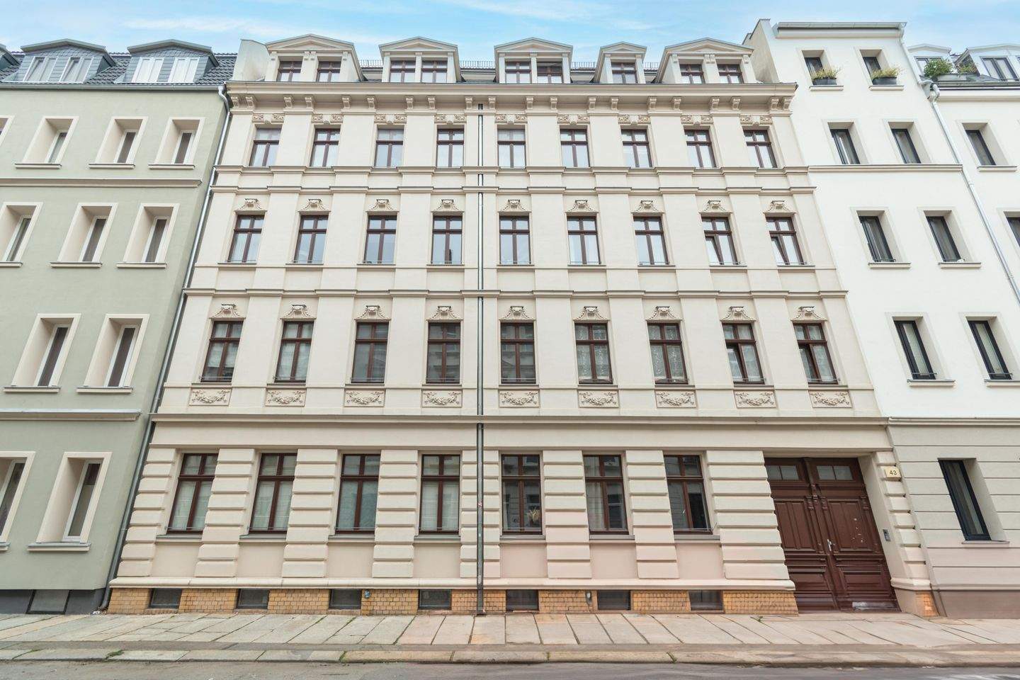 Thumbnail-JETZT ZUKUNFT SICHERN | Gepflegte 2-Raum-Wohnung mit Balkon und hochwertigem Ambiente