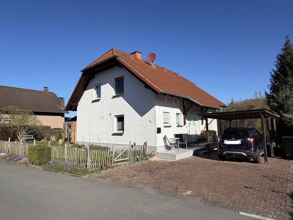 Thumbnail-Gepflegtes Einfamilienhaus am Ortsrand von Herlinghausen