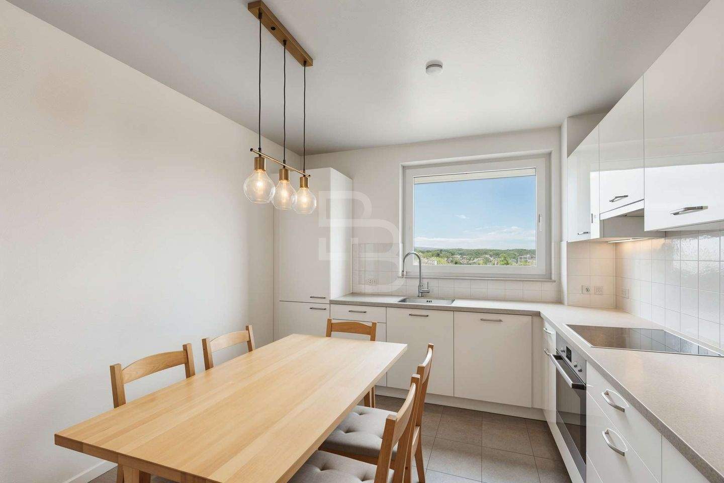 Thumbnail-Weitblick, Leerstand & großzügiger Schnitt!