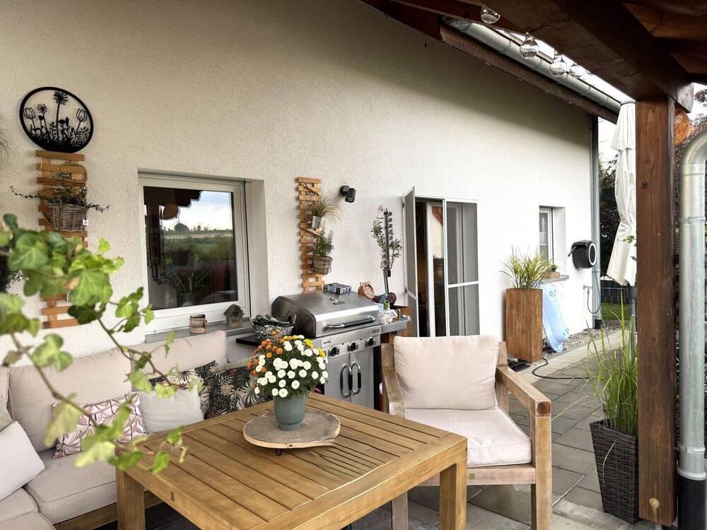Überdachte Süd-Terrasse