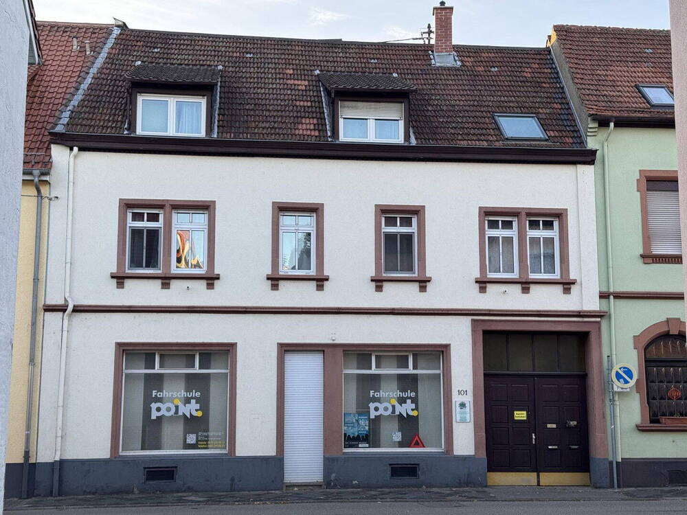 Vorderhaus Straßenansicht