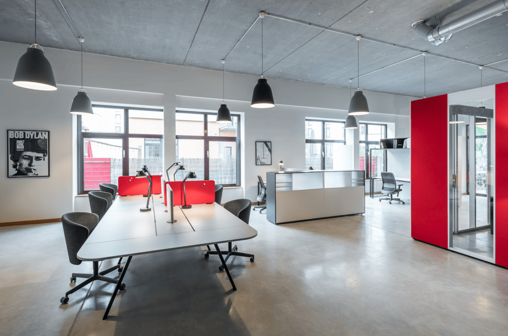 Thumbnail-Space M: Eigener Desk im Top-Coworking im Frankfurter Europaviertel