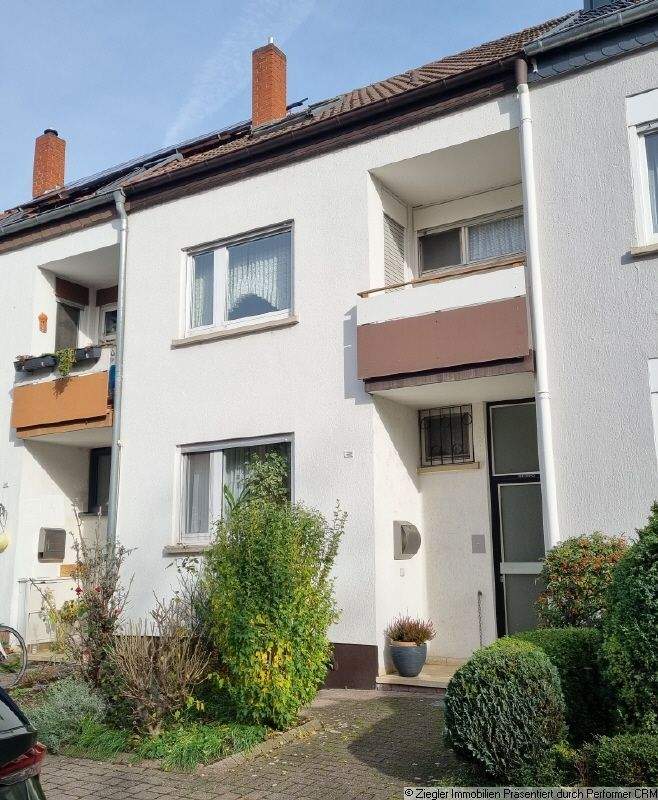 Thumbnail-Gepflegtes Reihenhaus direkt am Schulzentrum von Ladenburg - 10004034