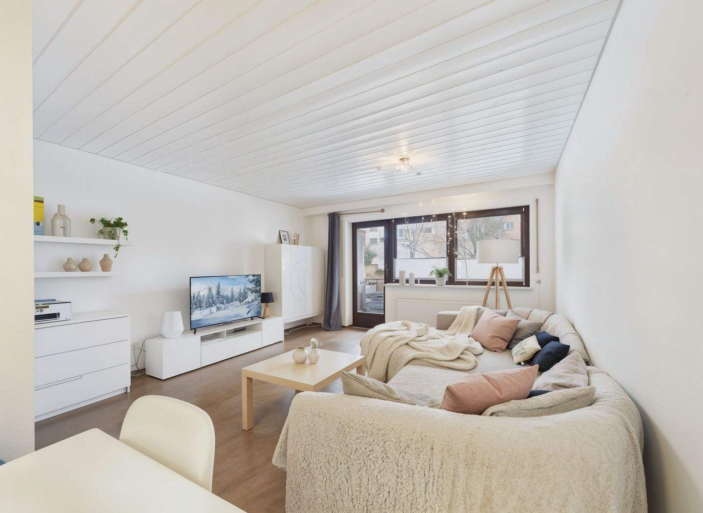 Thumbnail-Wohnen, wo Kindheit entsteht - Familienwohnung im Erbbaurecht in ruhiger Grünlage von Gilching