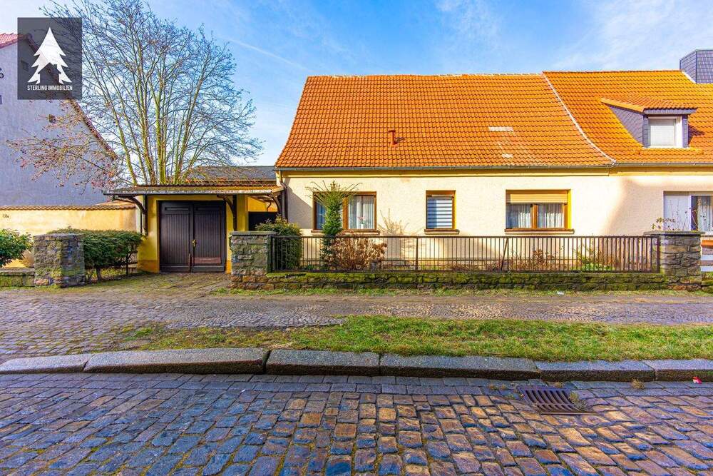 Thumbnail-Einladende Doppelhaushälfte mit Garten in zentraler Lage