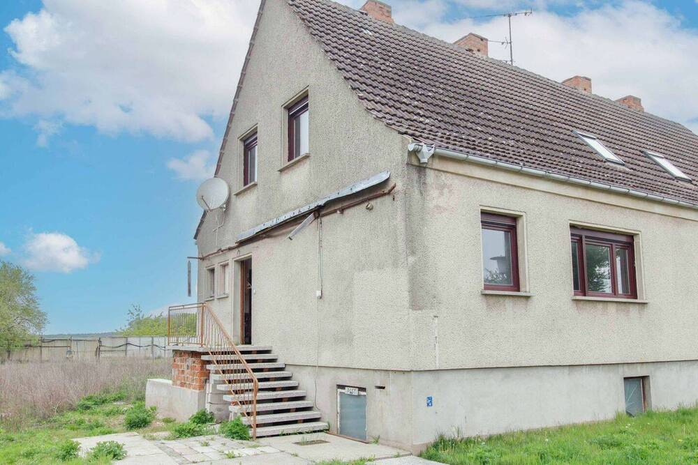 Straßenansicht