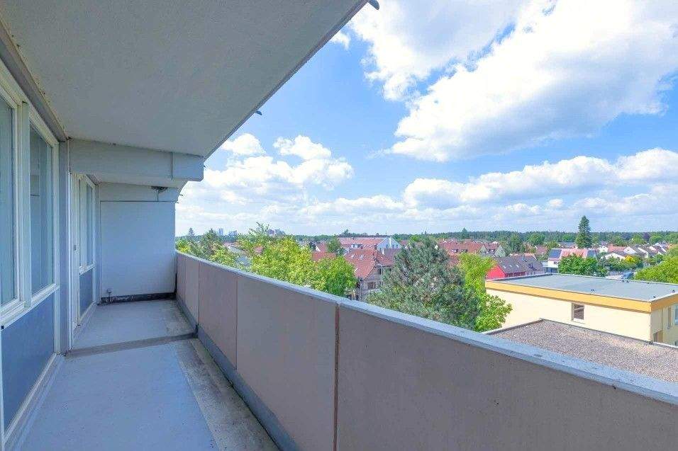 Thumbnail-Helle 2,5-Zi. ETW mit Balkon in Erlangen Wohnung kaufen