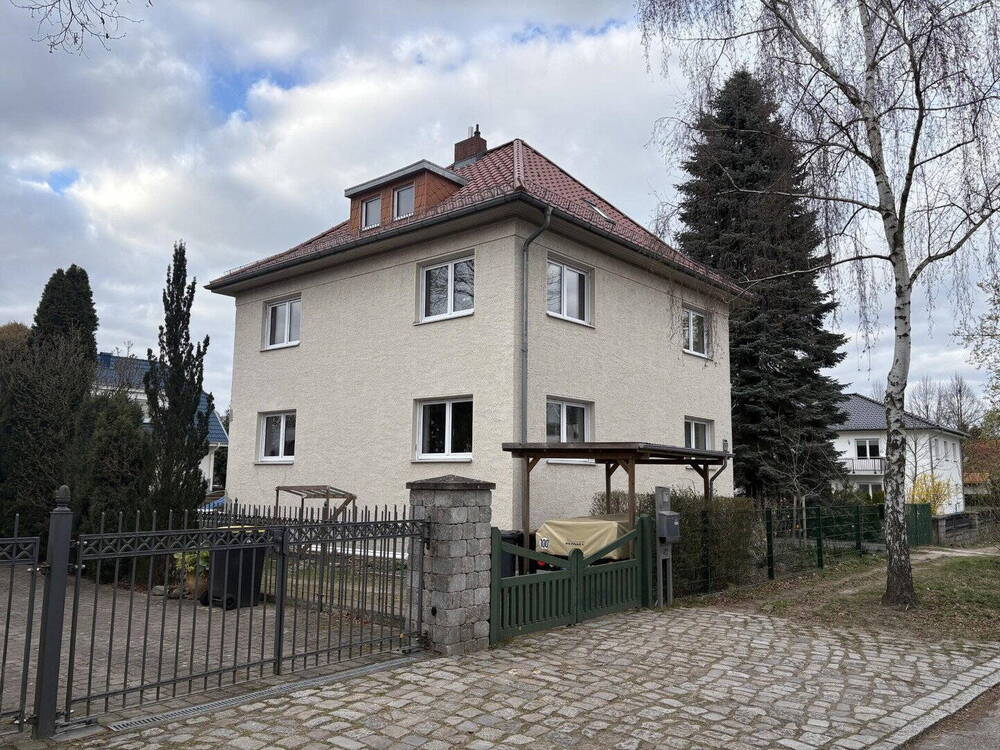 Thumbnail-freistehendes Einfamilienhaus mit Garten in ruhiger Wohnlage
