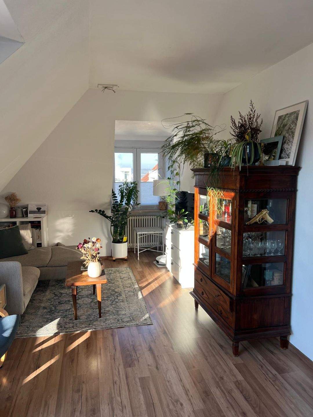 Thumbnail-Schön geschnittene 3-Zimmerwohnung mit Balkon im Würzburger Stadtteil Frauenland