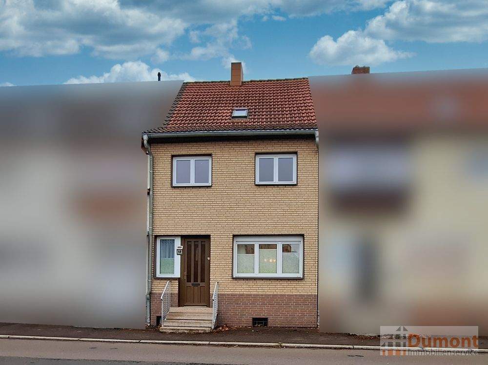 Thumbnail-Reihenhaus mit Ausbaupotenzial und pflegeleichtem Grundstück in beliebter Lage von Merseburg.