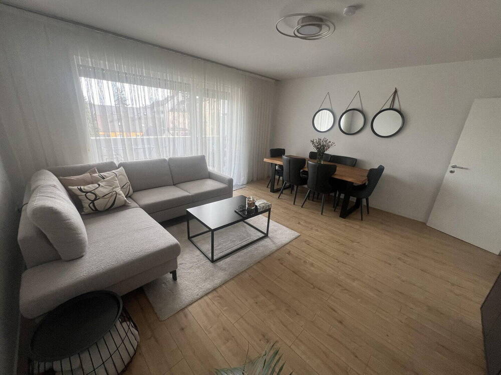 Thumbnail-3-Zimmer-Wohnung mit Balkon, KFZ-Stellplatz und Einbauküche in Augsburg-OberhausenBärenwirt