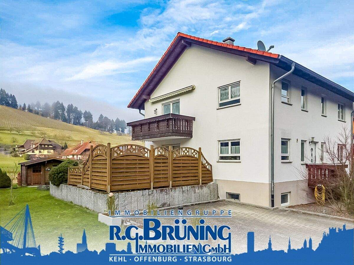 Thumbnail-Zweifamilienhaus in idyllischer Lage in Strohbach