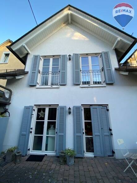 Thumbnail-Großzügiges Zweifamilienhaus in Lahn - Nähe