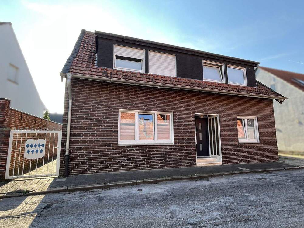 Thumbnail-Ein-bis Zweifamilienhaus mit Garten in ruhiger Lage von Borghorst