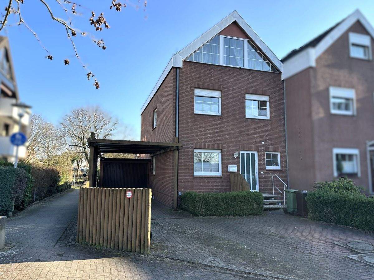 Thumbnail-Gepflegtes Reihenendhaus mit Garage u. Garten in HI-Itzum