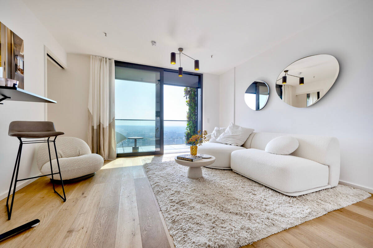 Thumbnail-Elegante City-Wohnung mit atemberaubendem Ausblick, Gym und Concierge-Service