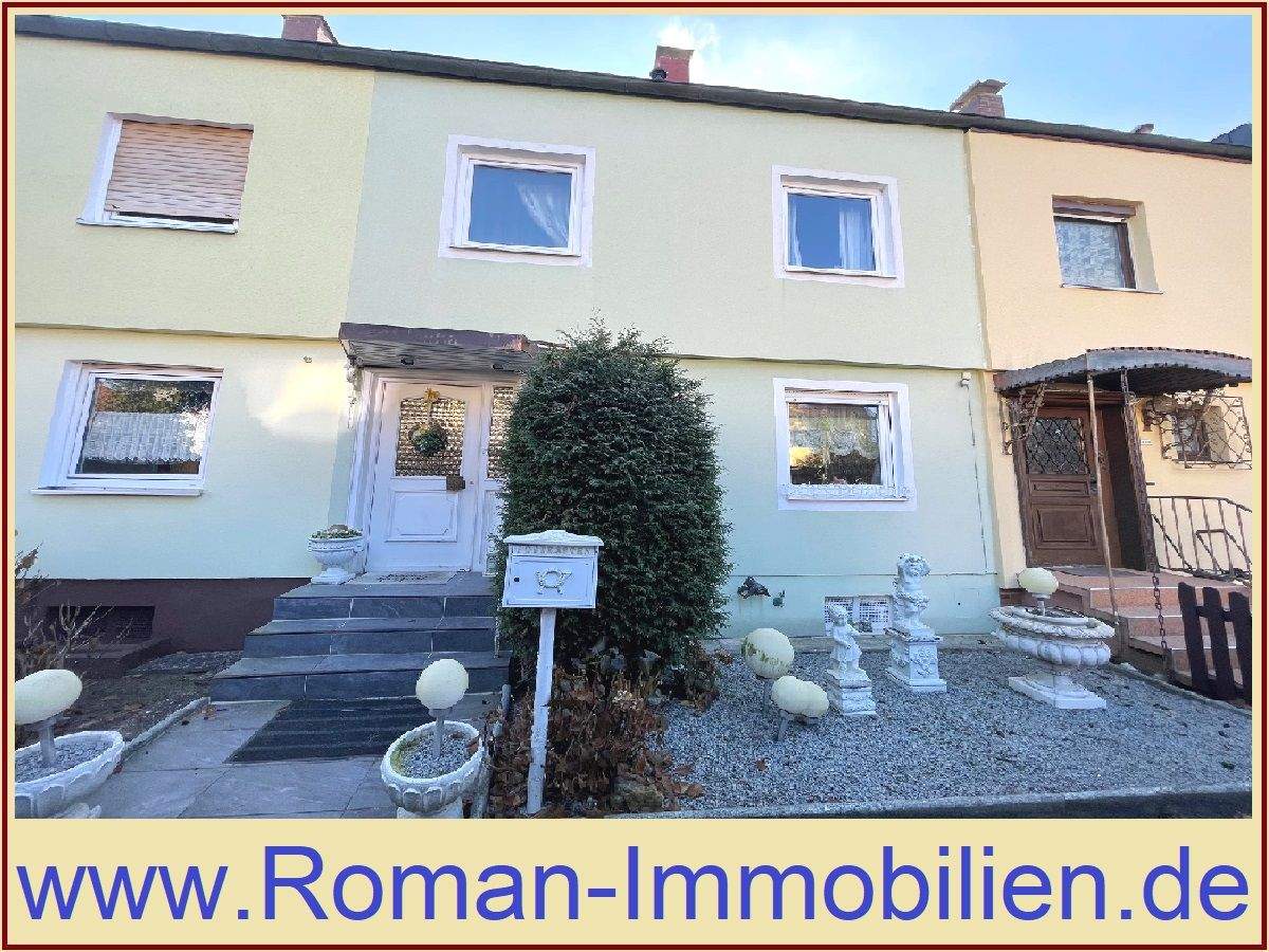 Thumbnail-Renovierungsbedürftiges Reihenmittelhaus in Nürnberg-Weiherhaus!