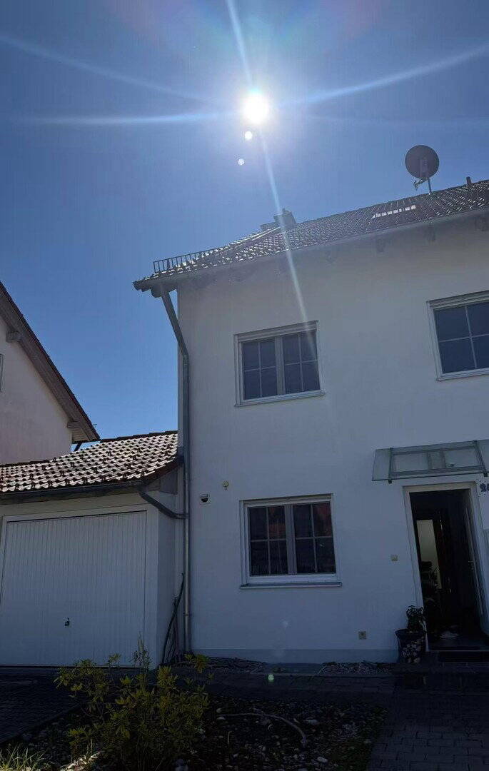 Thumbnail-Neuwertiges Reiheneckehaus (Erstbezug 2011) in Buchloe von Privat zum Kauf