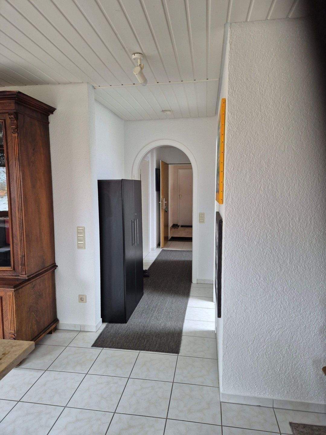 Thumbnail-WOHNEN AUF ZEIT all inklusiv Großzügige 2 Zimmer Wohnung, Küche, Bad, 2 KFZ Stellplätze