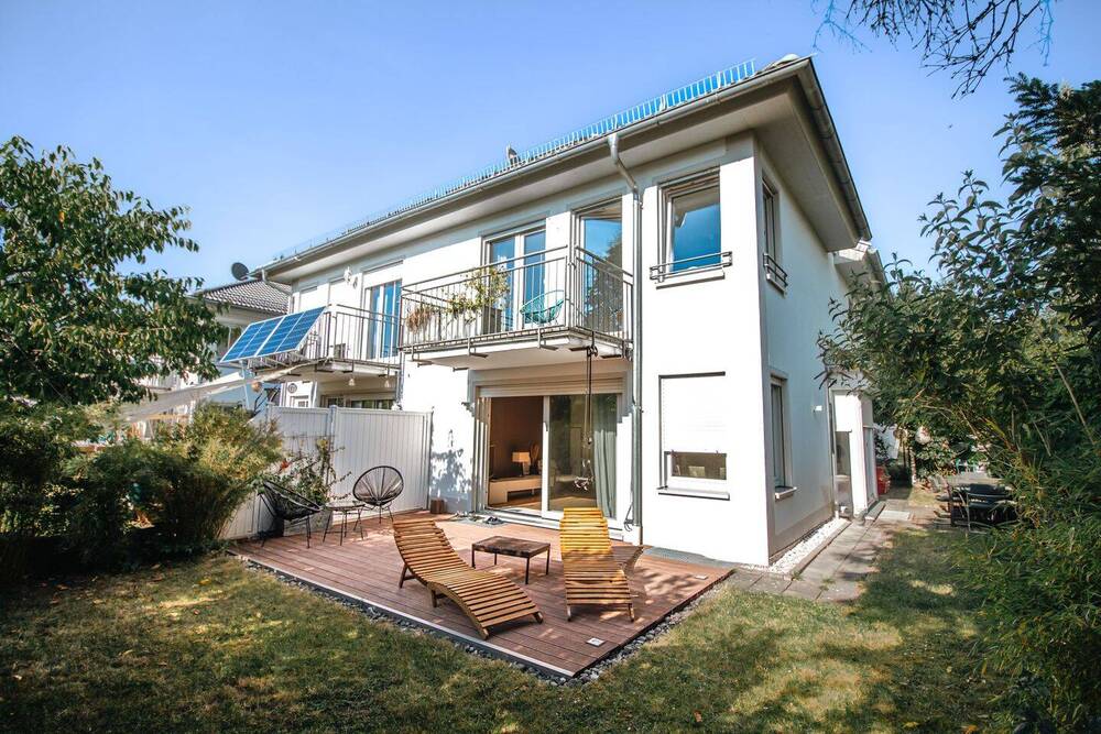 Thumbnail-Exklusives Einfamilienhaus - Doppelhaushälfte mit Garten in München - Moosach