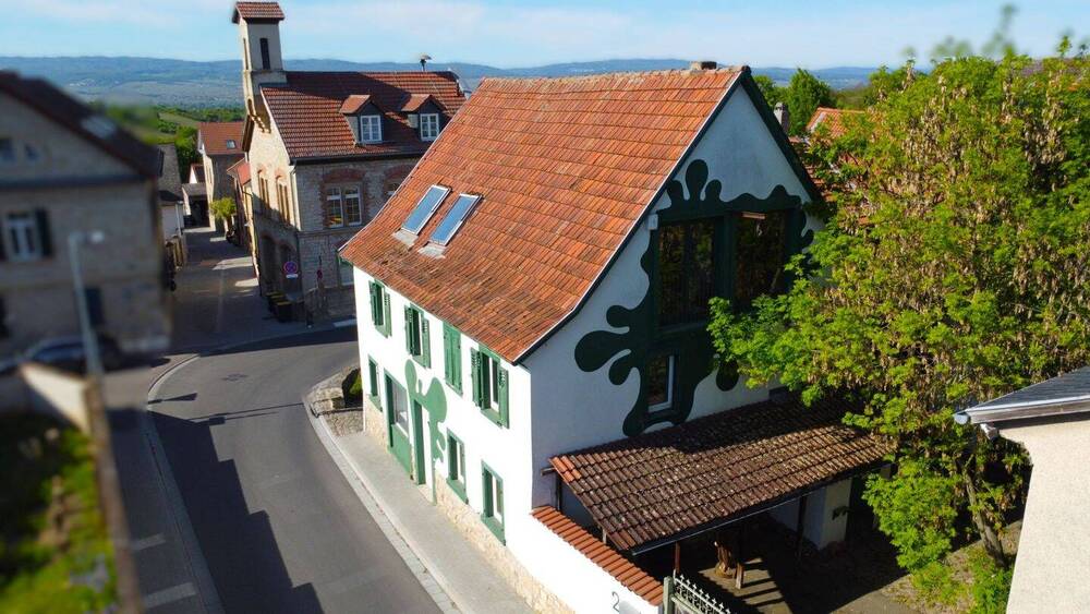 Thumbnail-Historisches 1-2 Familienhaus mit Anbau und Innenhof - sanierungsbedürftig mit Entwicklungspotential