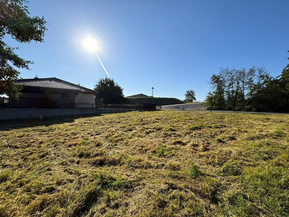 Thumbnail-Bauträgerfreies Baugrundstück in einer ruhigen Siedlungslage in Wolfen OT Siebenhausen 454 m²