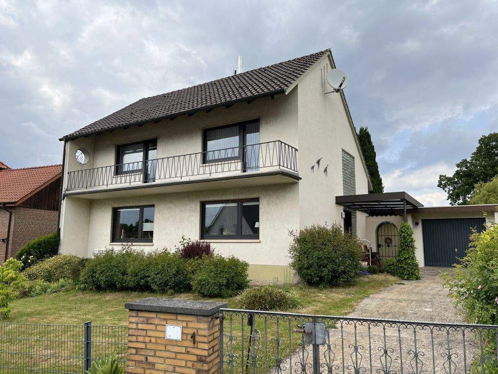 Thumbnail-Einziehen und Wohlfühlen - gepflegtes Einfamilienhaus mit großem Gartengrundstück in idyllischer Lage