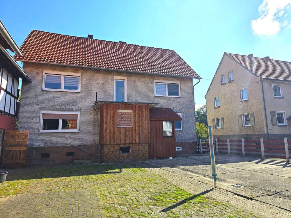 Thumbnail-Charmantes Fachwerkhaus mit Kamin, Werkstatt und riesigem Garten - ländliches Wohnen mit Herz und Platz zum Leben