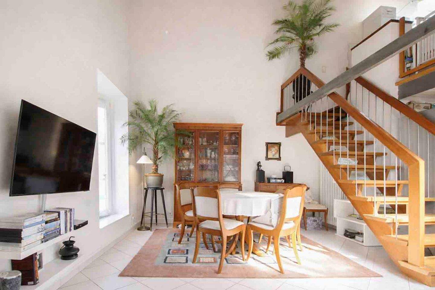 Thumbnail-Einzigartige Maisonette mit großer Terrasse und Tiefgarage in Stuttgart-Neugereut