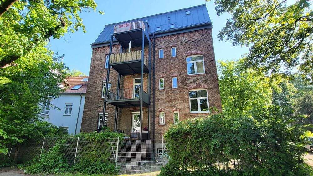 Thumbnail-+++Gelegenheit! Ulm-Mitte, 4-Zi.-ETW, 120 m² Wfl., Balkon, vermietet+++