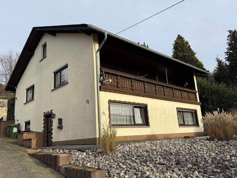 Thumbnail-Gemütliches Einfamilienhaus mit Einliegerwohnung in Hilgert