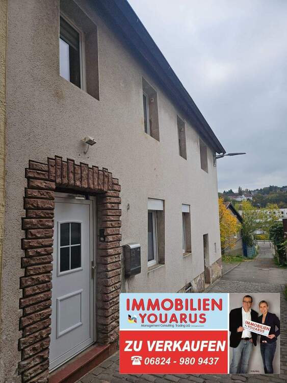 Thumbnail-Einfamilienhaus mit Einliegerwohnung, Terrasse, Garage und Ausbaureserve im DG, Ottweiler Altstadt