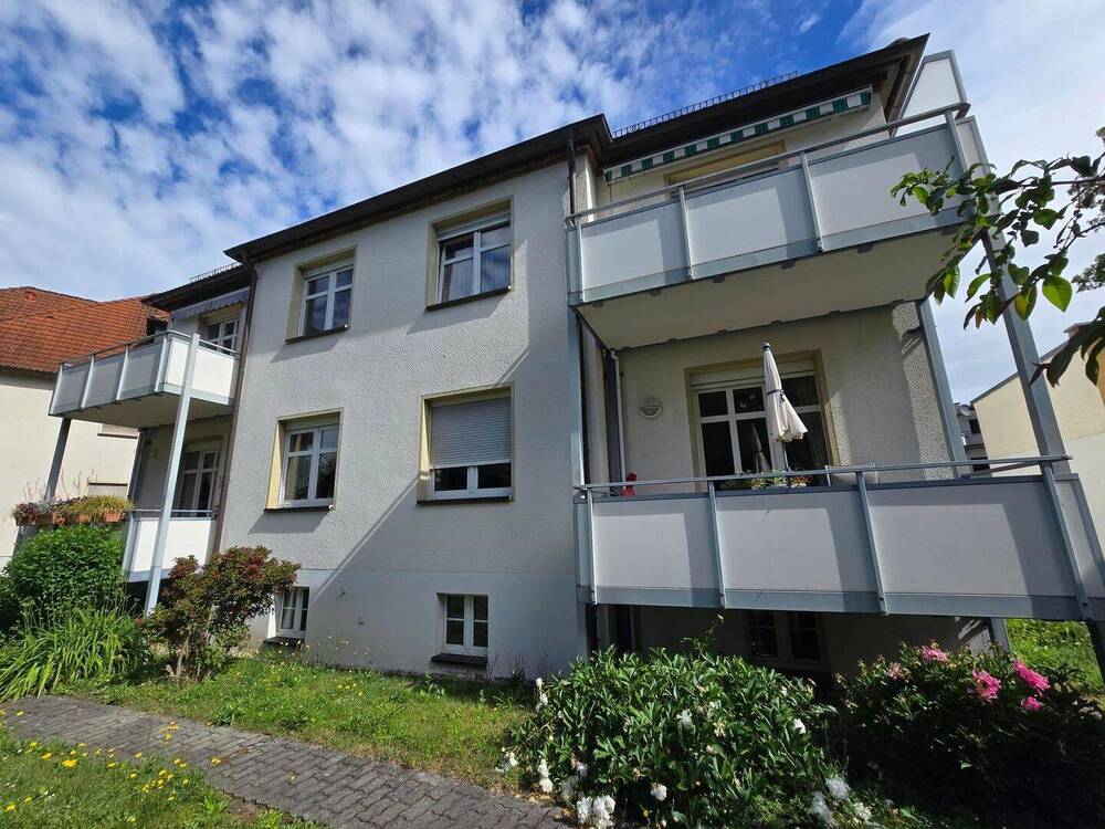 Thumbnail-großzügig, helle 2-Zimmerwohnung in ruhiger und grüner Lage mit Balkon zu vermieten