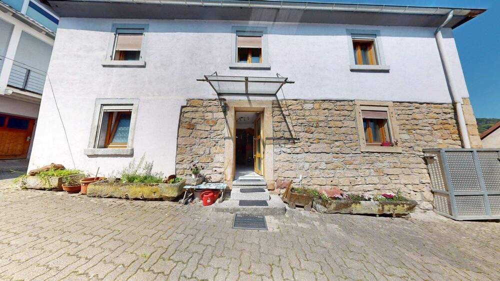 Thumbnail-~~ HAUS IN KLINGENMÜNSTER ( ALS WOHNEIGENTUM, 2 STELLPLÄTZE, ANBAU, OHNE GARTEN ) ~~