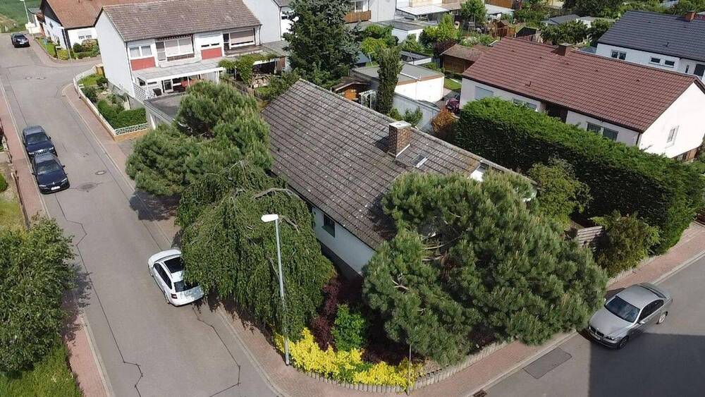 Thumbnail-Provisionsfreies Einfamilienhaus mit 594 m² Grundstück, Südgarten, Doppelgarage, Sauna