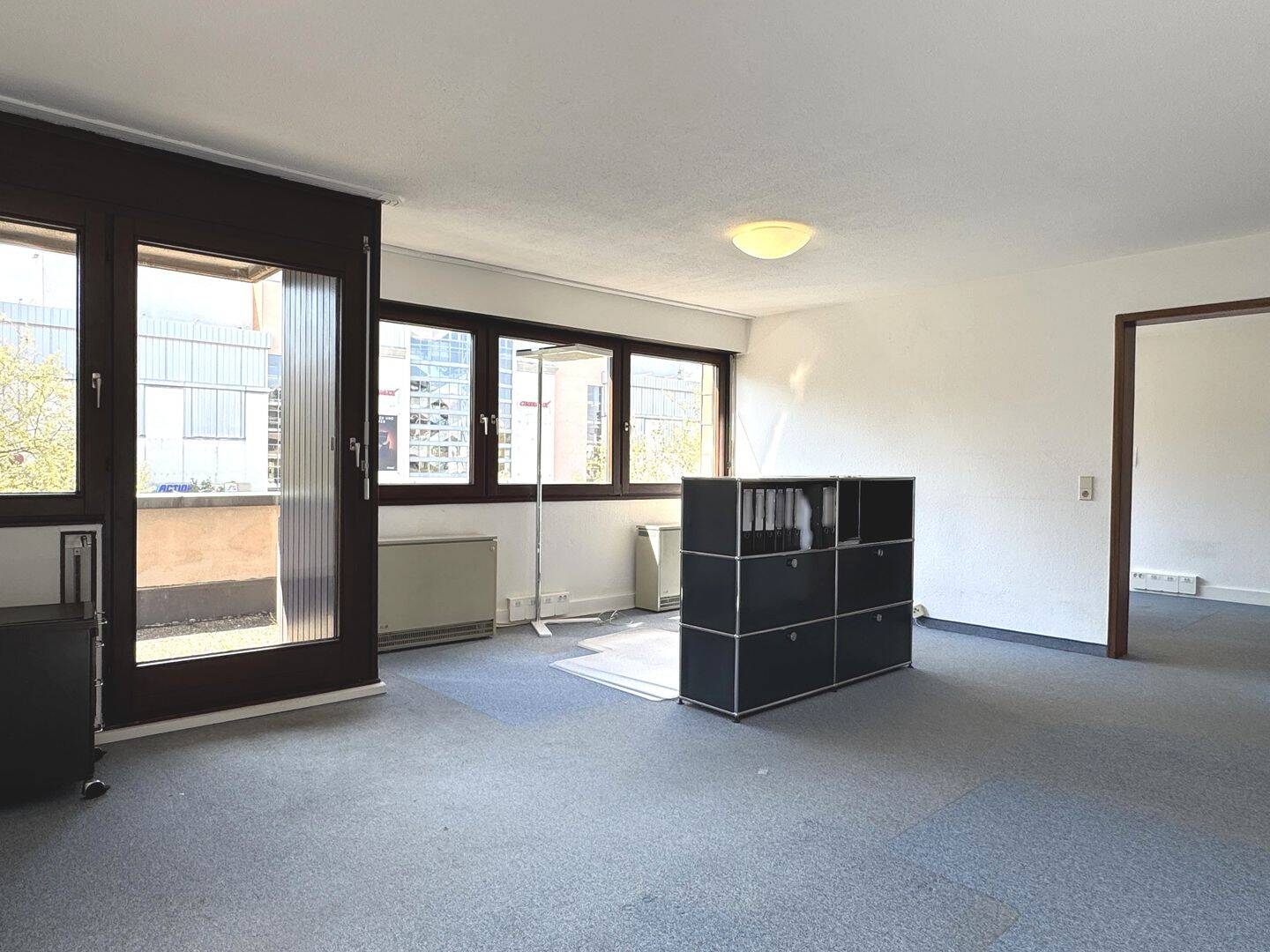 Thumbnail-Zentral gelegene 2,5-Zimmer-Wohnung mit Westterrasse & Garagenbox in Sindelfingen