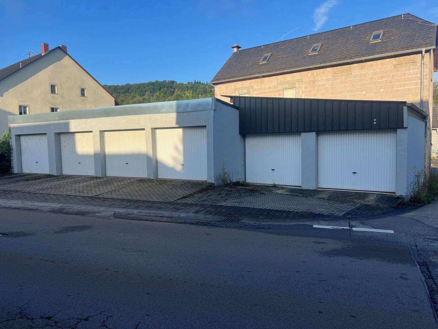 Thumbnail-Garagenpark mit 6 Garagen in Wiltingen