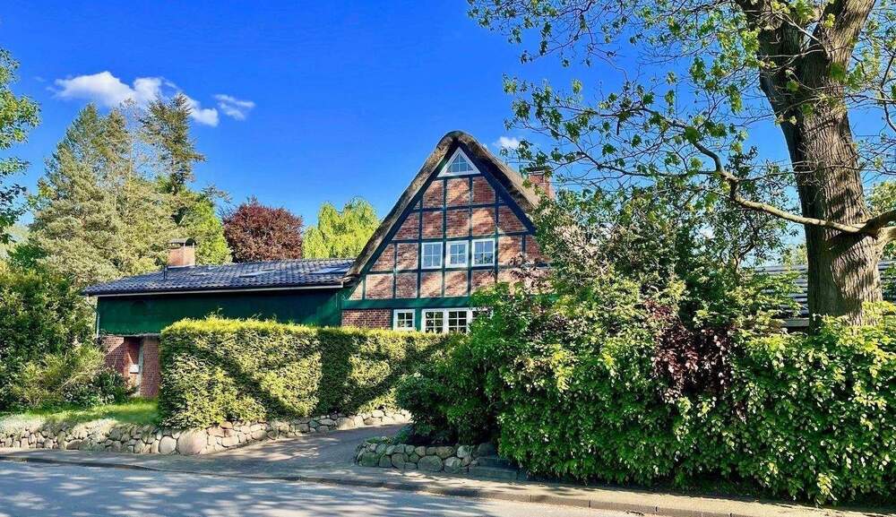 Thumbnail-Edelstahl und Reetdach - Generationenwohnen in einem kernsaniertem historischen Gebäude - einfach traumhaft!!!