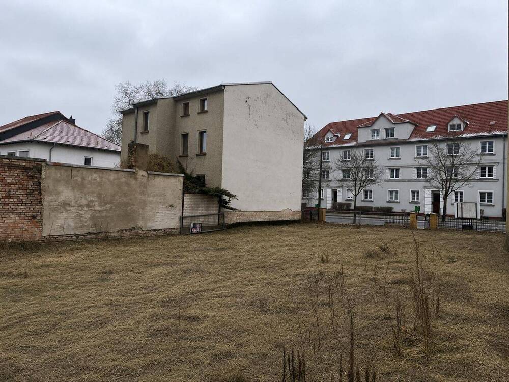 Thumbnail-Grundstück mit Baugenehmigung für 7 Wohneinheiten und Stellplätze in Eberswalde