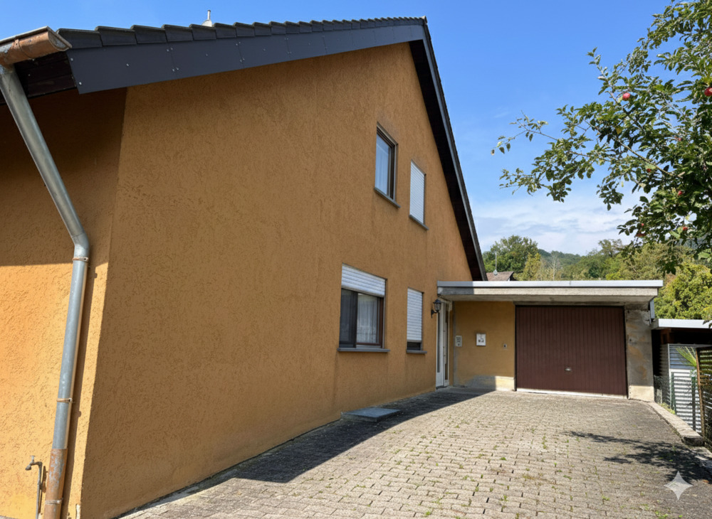 Thumbnail-Geräumiges Einfamilienhaus mit Potential für 2.Wohnung