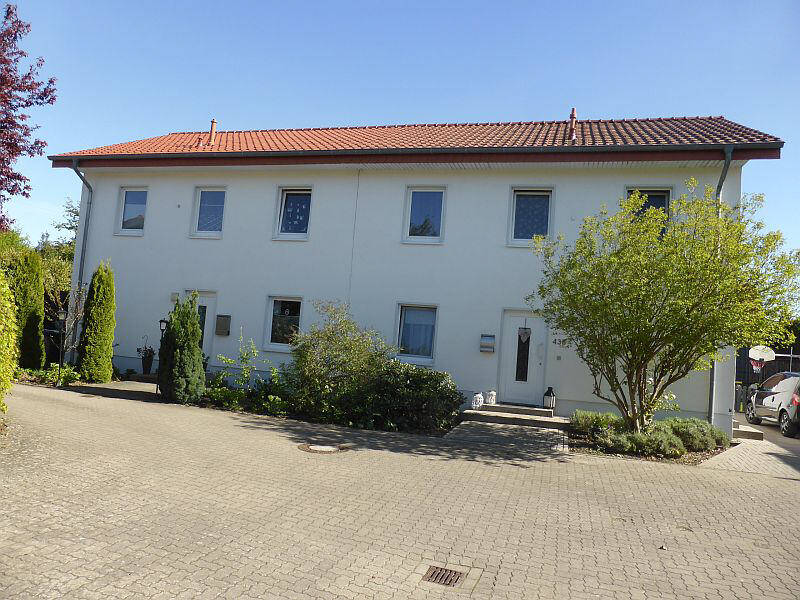Thumbnail-Attraktives Doppelhaus in ruhiger Siedlungslage von Minden.