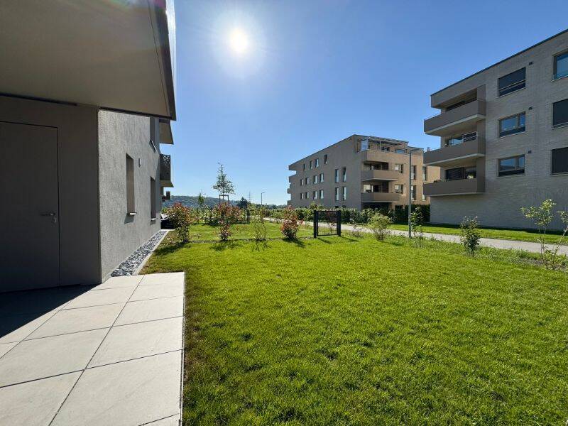 Thumbnail-AllmendFields | Moderne 3-Zimmer-Wohnung mit traumhaftem Garten