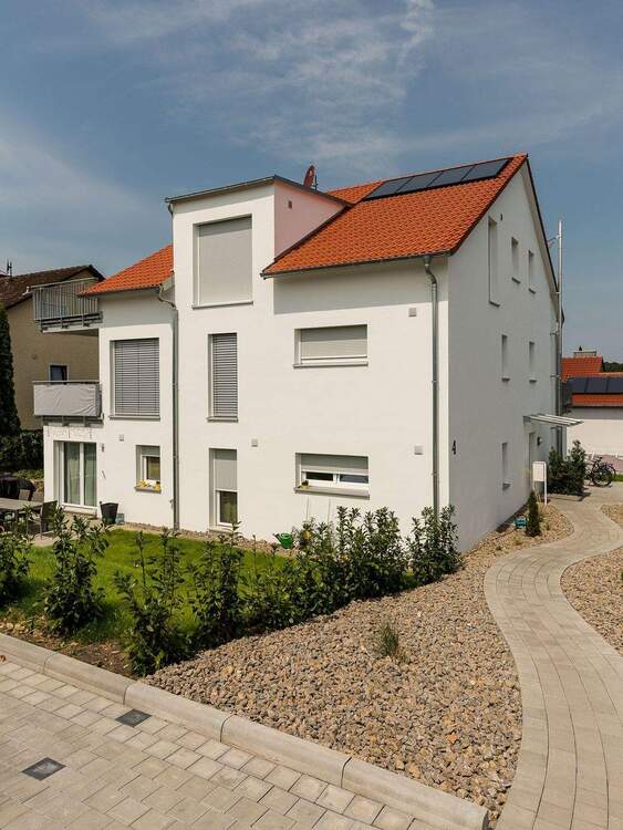 Thumbnail-Süd-West 2-Zimmer-Wohnung in Höchberg