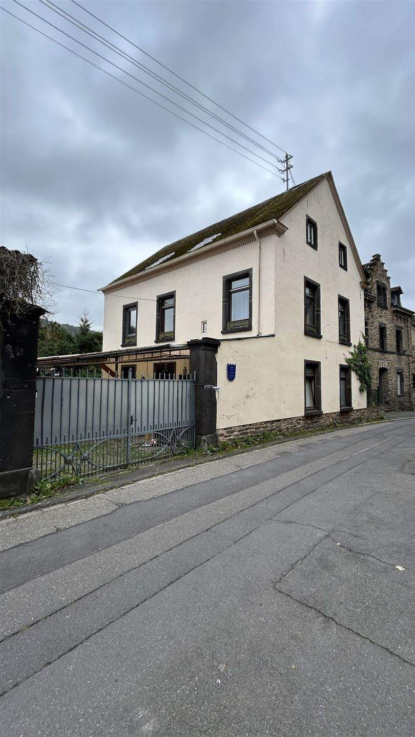 Thumbnail-Ihr neues Familienzuhause mit historischem Charme und Moselblick